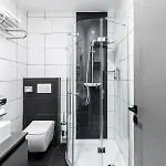 Parkhotel Braunau - 24 Stunden Self Check-in Oda ve Kahvaltı
