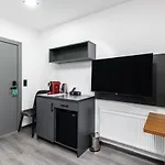 Parkhotel Braunau - 24 Stunden Self Check-in 4*