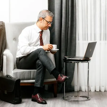 Parkhotel Braunau - 24 Stunden Self Check-in Alojamento de Acomodação e Pequeno-almoço