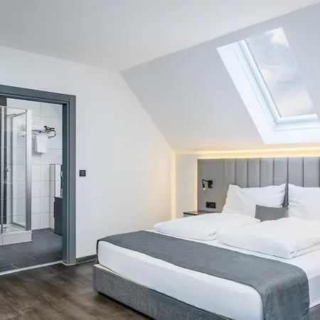 Parkhotel Braunau - 24 Stunden Self Check-in Braunau am Inn