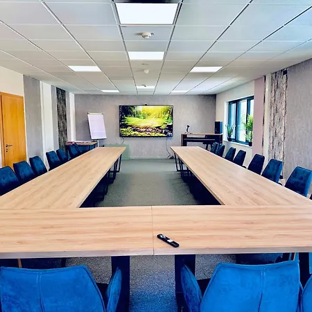 Parkhotel Braunau - 24 Stunden Self Check-in Braunau am Inn