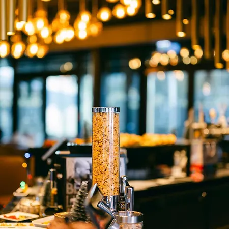 Alojamento de Acomodação e Pequeno-almoço Parkhotel Braunau - 24 Stunden Self Check-in Braunau am Inn