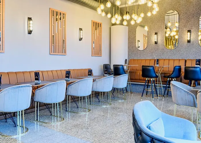 Parkhotel Braunau - 24 Stunden Self Check-in לינה וארוחת בוקר בראונאו אם אין