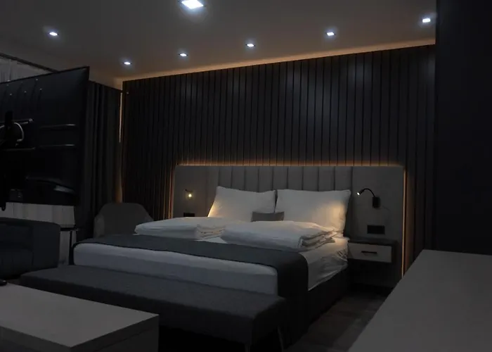 Parkhotel Braunau - 24 Stunden Self Check-in Oda ve Kahvaltı