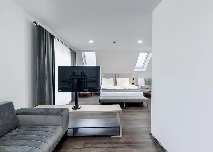 Parkhotel Braunau - 24 Stunden Self Check-in Oda ve Kahvaltı 4*