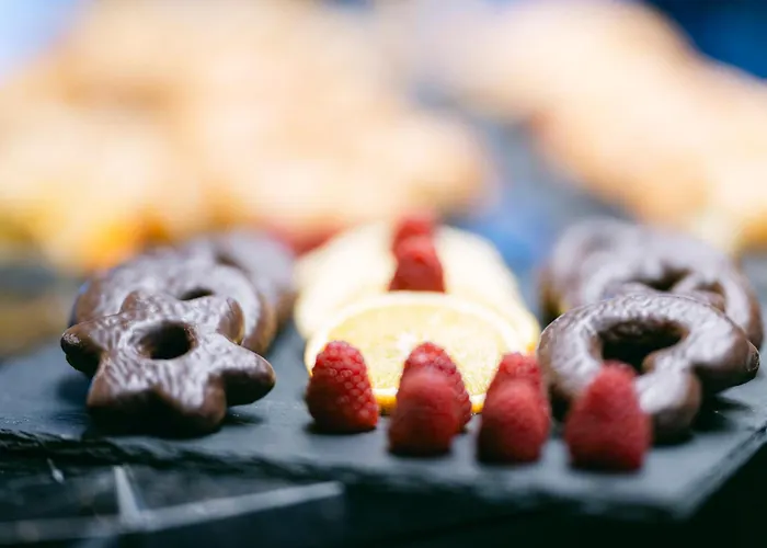 Parkhotel Braunau - 24 Stunden Self Check-in לינה וארוחת בוקר 4*