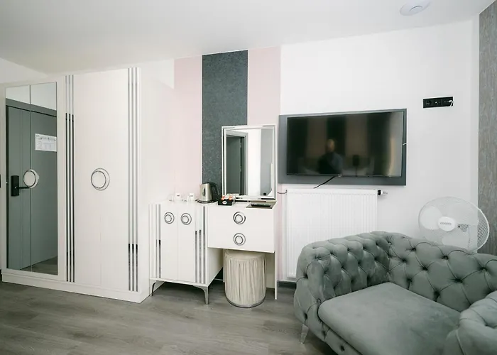 Parkhotel Braunau - 24 Stunden Self Check-in Oda ve Kahvaltı 4*