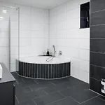 Parkhotel Braunau - 24 Stunden Self Check-in 4*
