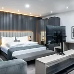 Parkhotel Braunau - 24 Stunden Self Check-in 4*